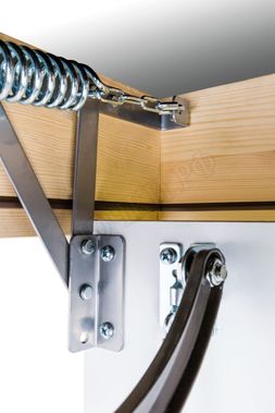 Чердачная лестница Fakro LST-B 700*1200*2800 Чердачная лестница Fakro LST-B 700*1200*2800