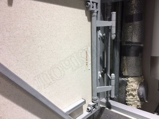 Люк под плитку Нажимной Железяка 900*900 Люк под плитку Нажимной Железяка 900*900